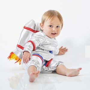 Baby pottery barn astronaut costume 12-24m